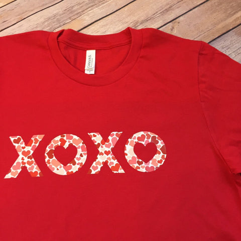 XOXO Hugs and kisses Valentines Adult Shirt