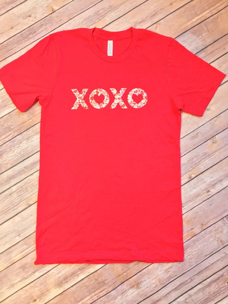 XOXO Hugs and kisses Valentines Adult Shirt